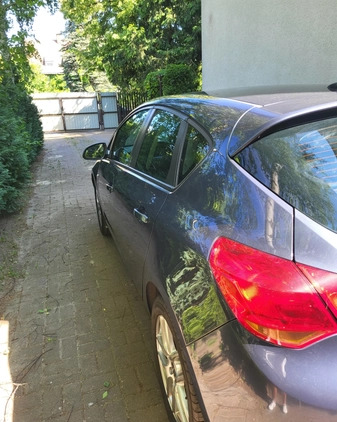 Opel Astra cena 18500 przebieg: 172527, rok produkcji 2010 z Pruszków małe 79